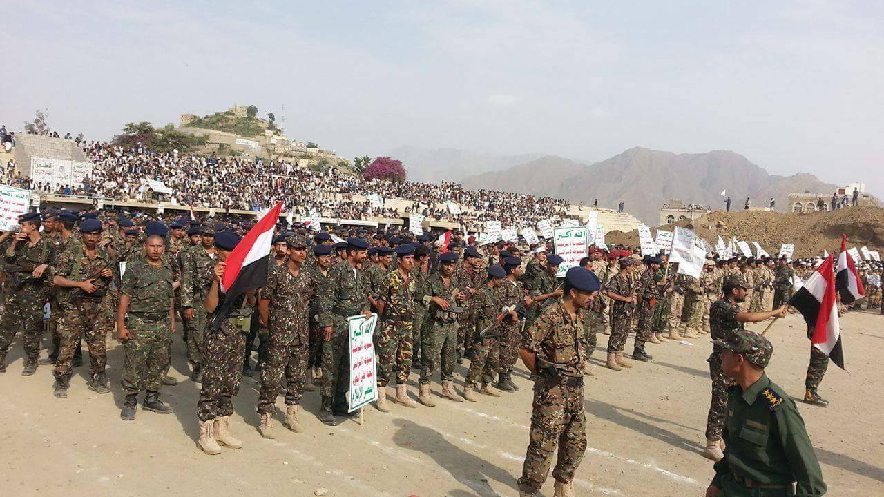 بالصور..سيول بشرية هائلة تلبية لدعوة زعيم الحوثيين بالغضب للأقصى