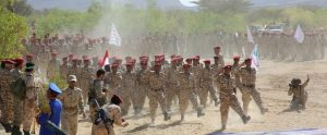 تخرج دفعة عسكرية جديدة تابعة لسلطات صنعاء.. وصالح يهدد التحالف (صور) ابن حبتور